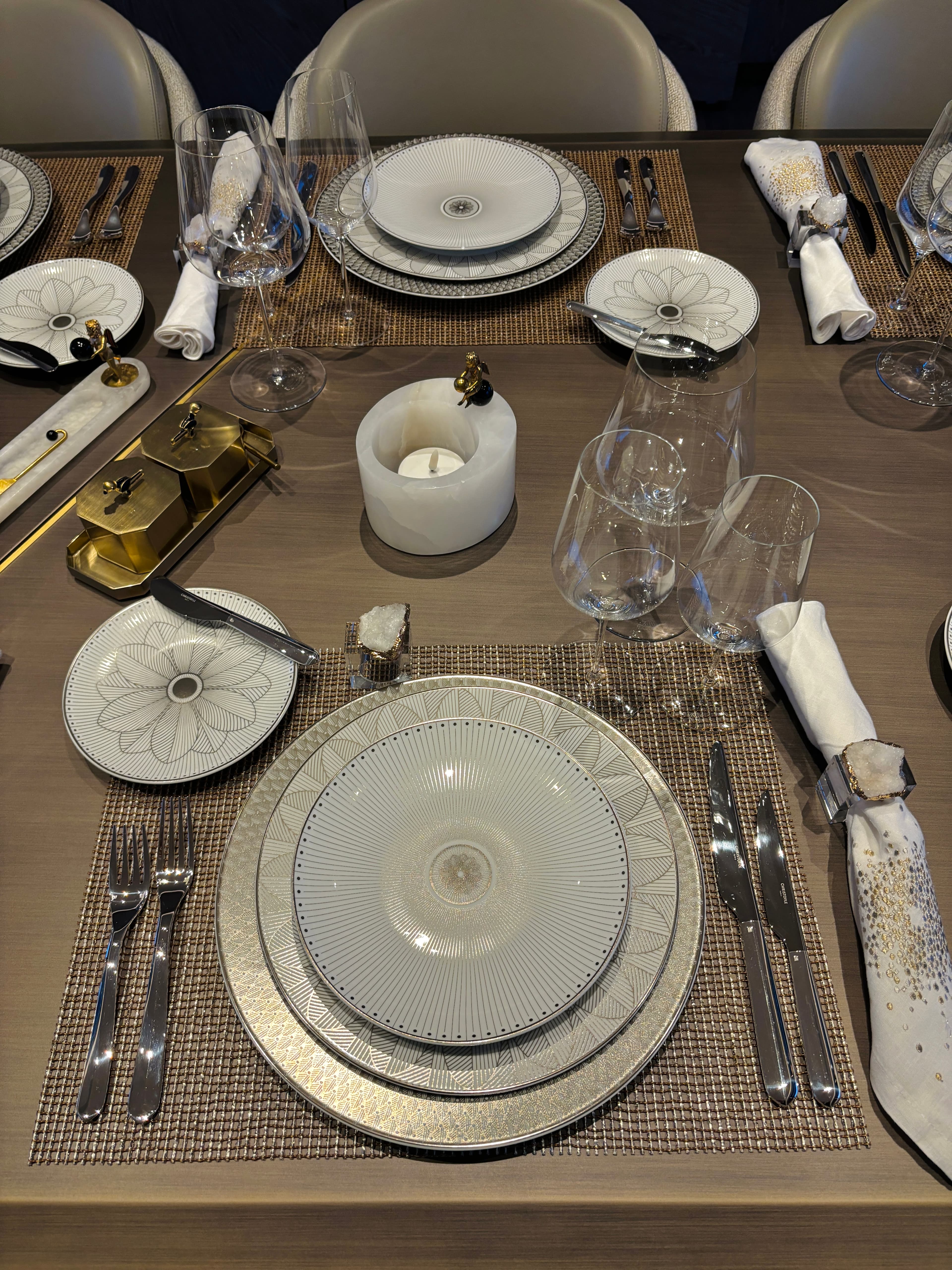Tableware